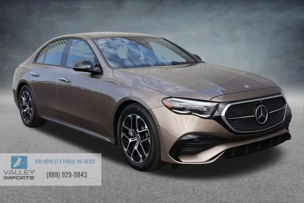 2025 Mercedes Benz E 450 4MATIC photo 1