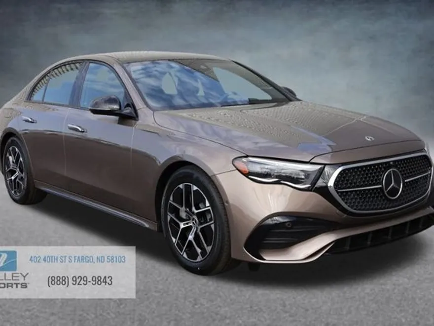 2025 Mercedes Benz E 450 4MATIC photo 1
