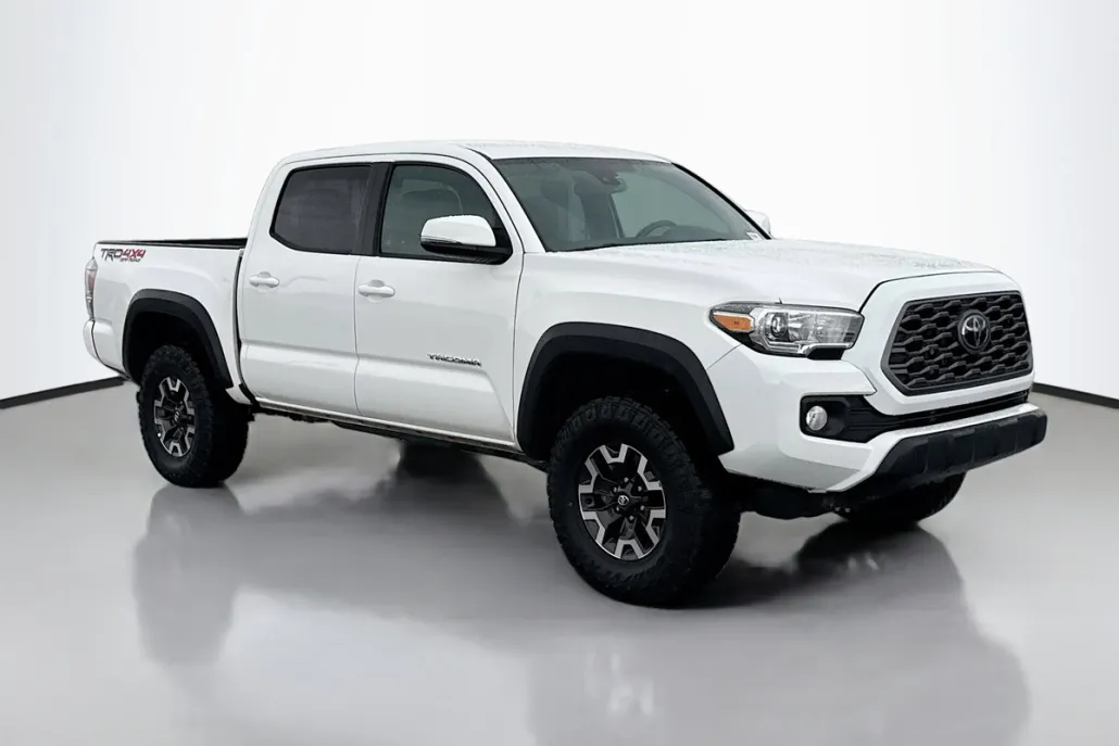 2023 Toyota Tacoma TRD Off-Road Double Cab photo 1