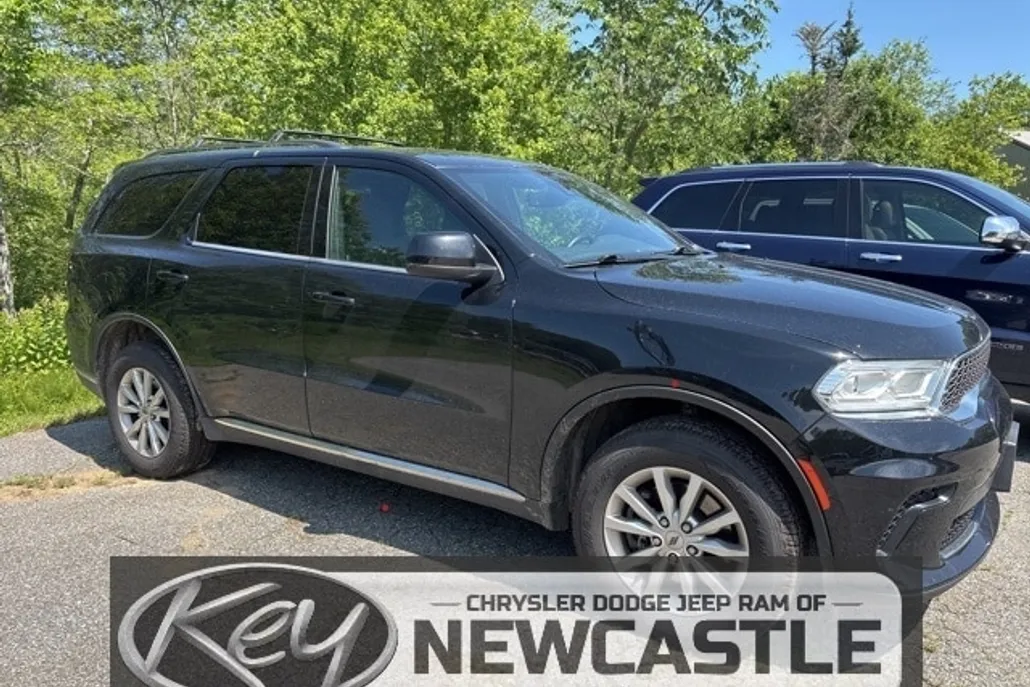 2023 Dodge Durango SXT photo 1