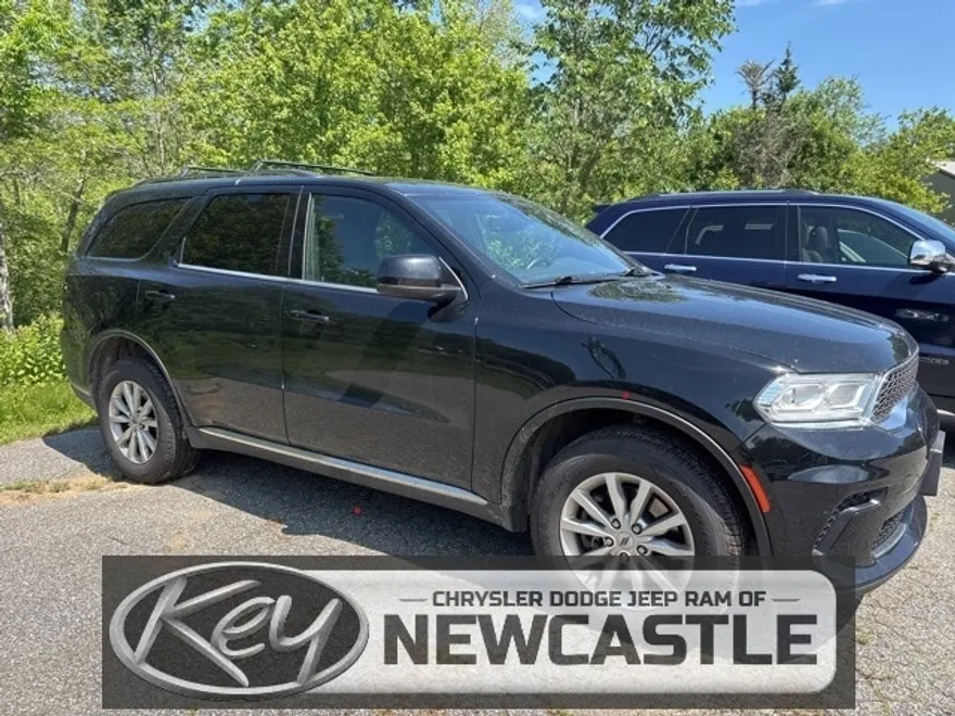 2023 Dodge Durango SXT photo 1