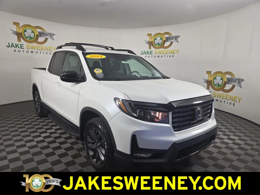 2021 Honda Ridgeline Sport photo 1