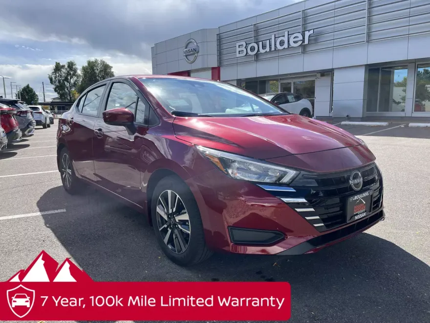 2025 Nissan Versa SV photo 1