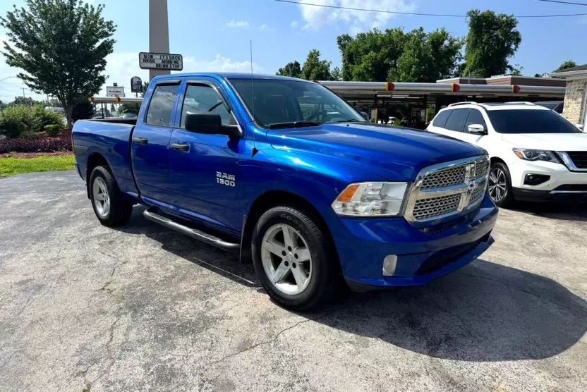 2017 Ram 1500 Express photo 1