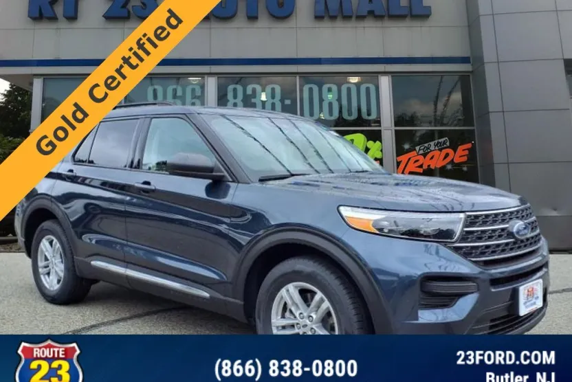 2023 Ford Explorer XLT photo 1