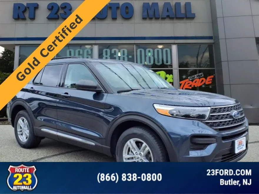 2023 Ford Explorer XLT photo 1