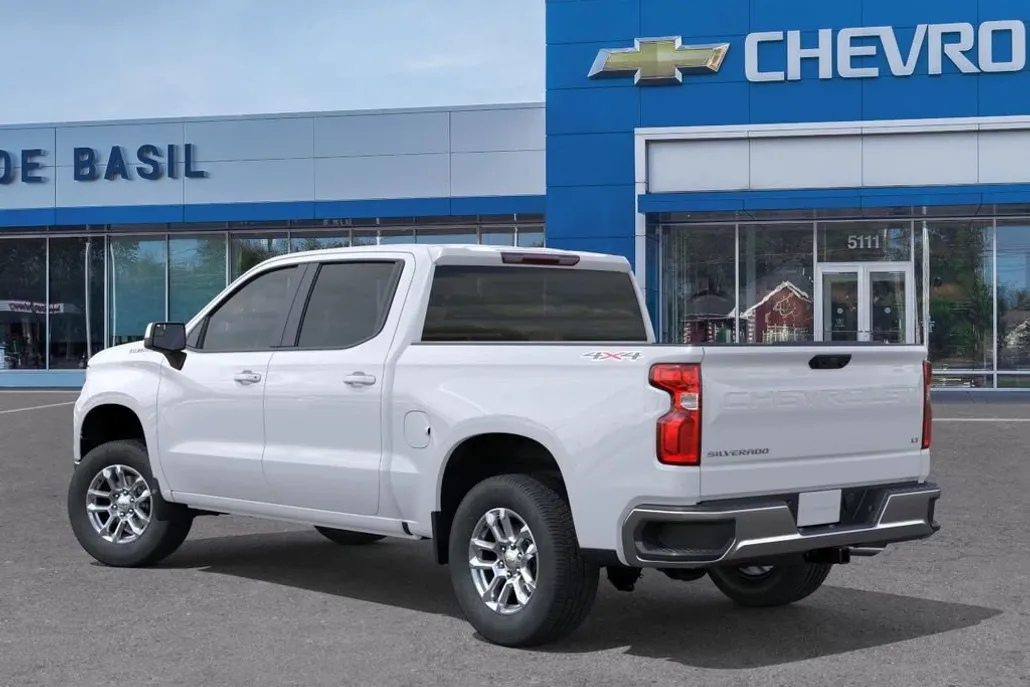2025 Chevrolet Silverado 1500 LT photo 1