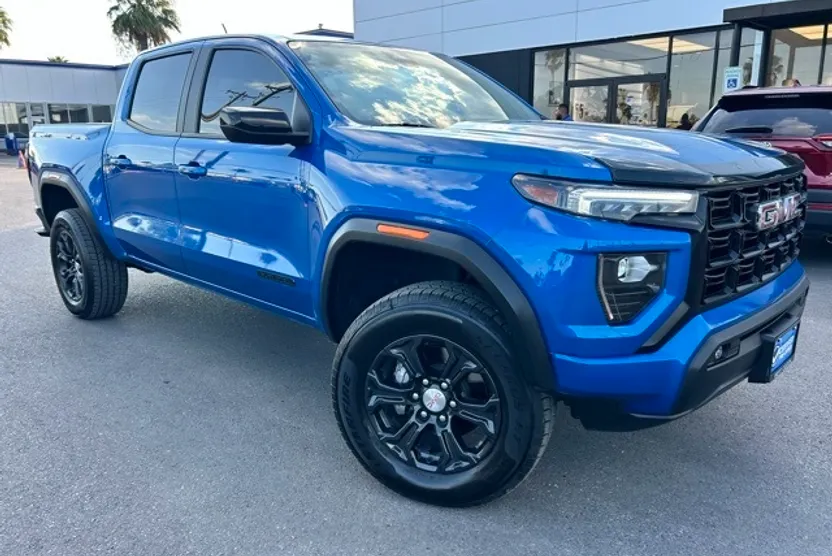 2024 Gmc Canyon Elevation photo 1