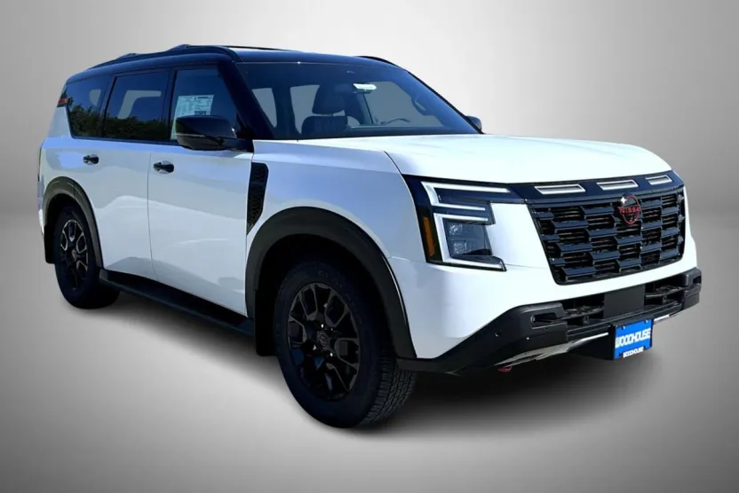 2026 Nissan Armada photo 1