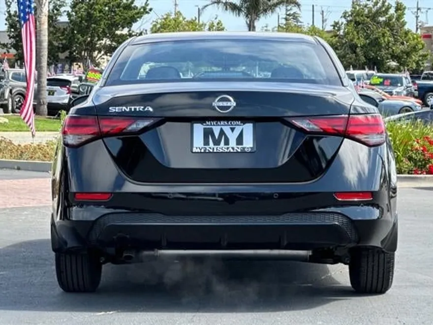 2025 Nissan Sentra S photo 1
