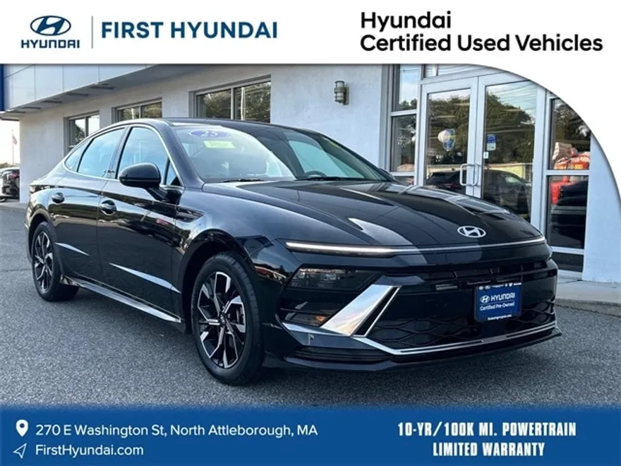 2025 Hyundai Sonata SEL photo 1