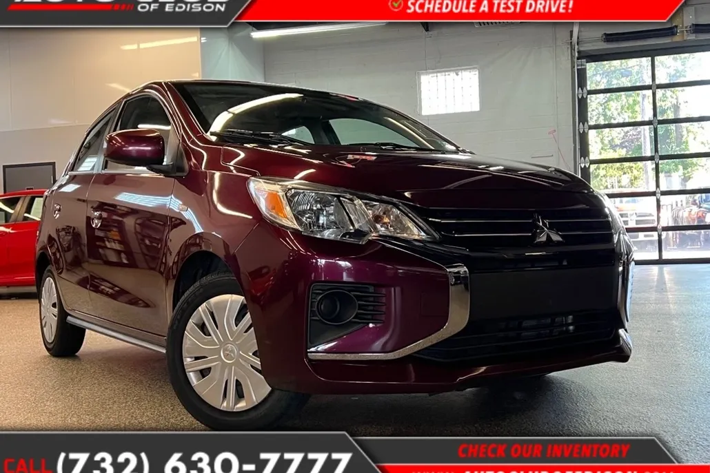 2021 Mitsubishi Mirage ES photo 1