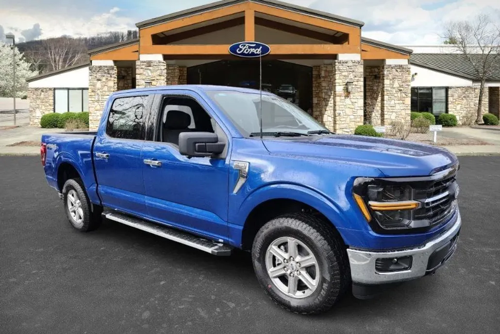 2024 Ford F-150 XLT photo 1