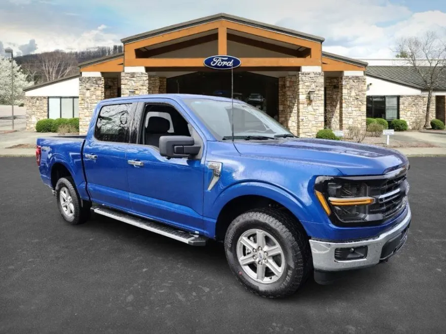 2024 Ford F-150 XLT photo 1