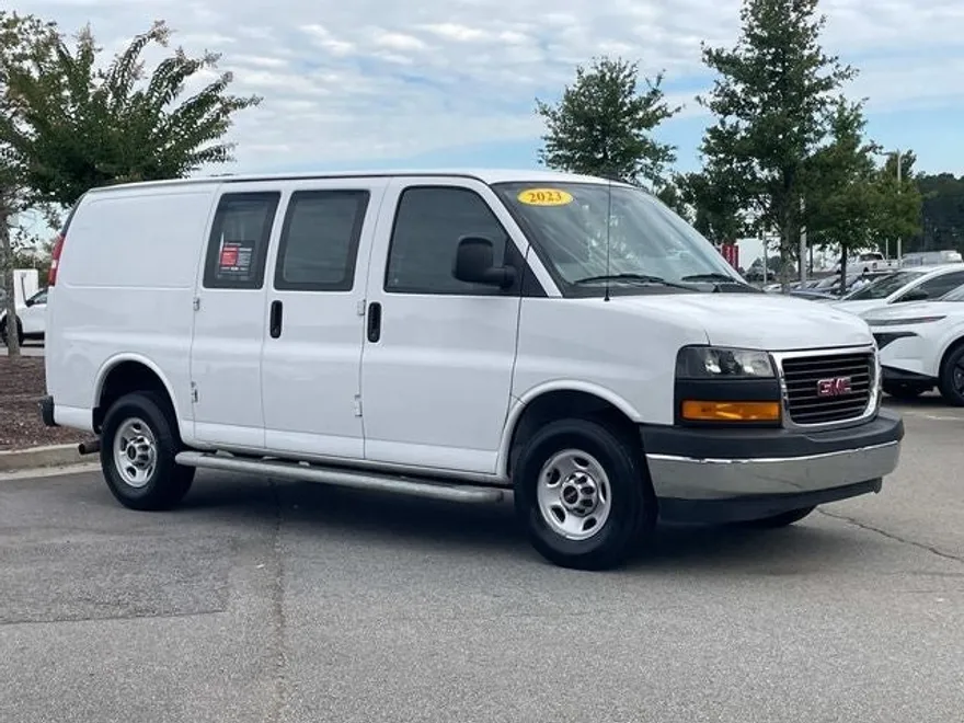 2023 Gmc Savana 2500 Cargo photo 1