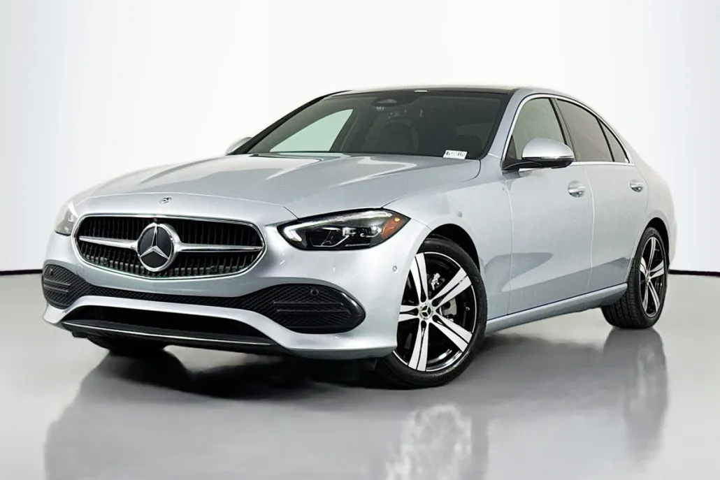2024 Mercedes Benz C 300 photo 1