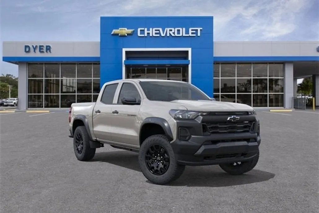 2026 Chevrolet Colorado Trail Boss photo 1