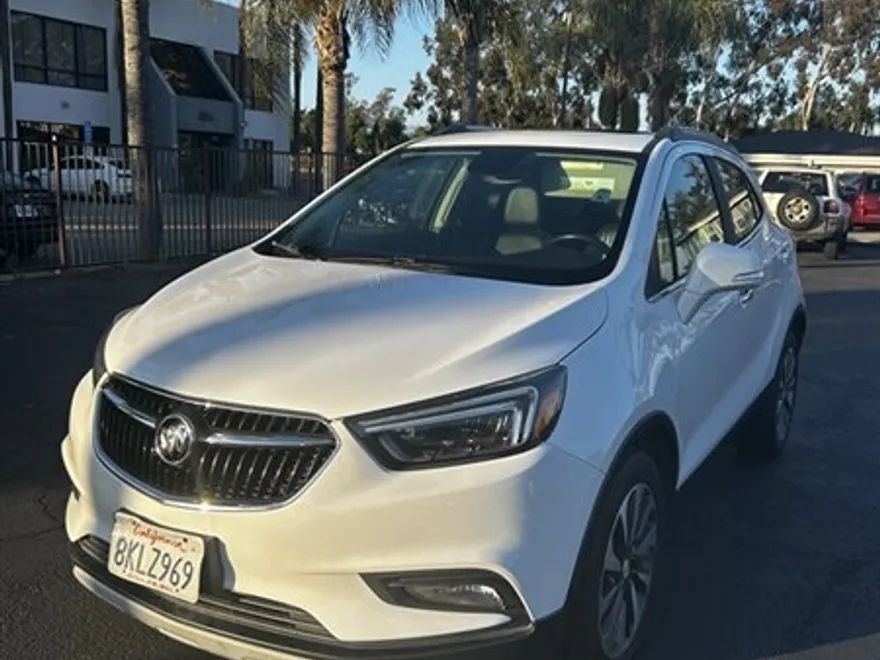 2019 Buick Encore Essence photo 1