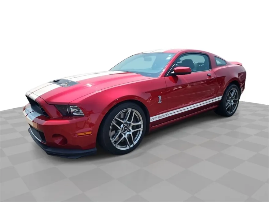 2013 Ford Mustang Shelby GT500 photo 1
