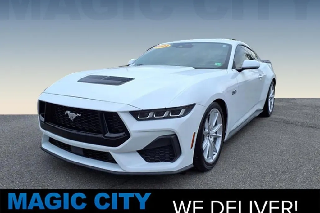2024 Ford Mustang GT Premium photo 1