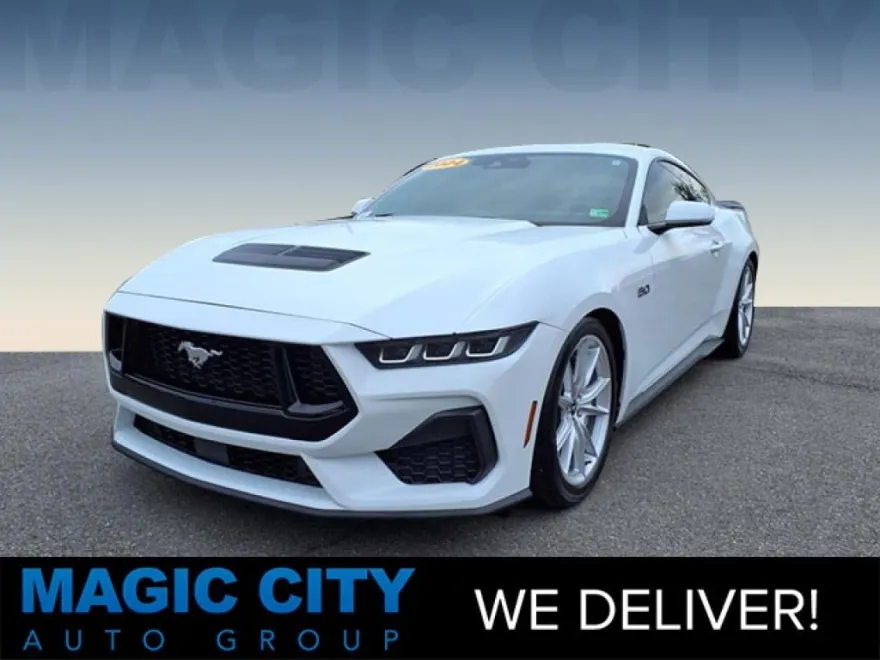 2024 Ford Mustang GT Premium photo 1
