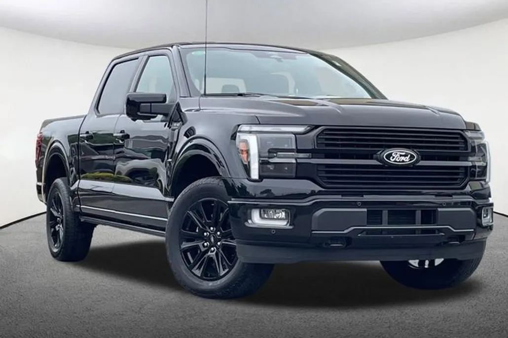 2024 Ford F-150 Platinum photo 1