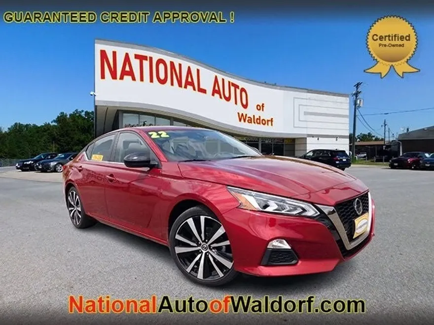 2022 Nissan Altima 2.5 SR photo 1