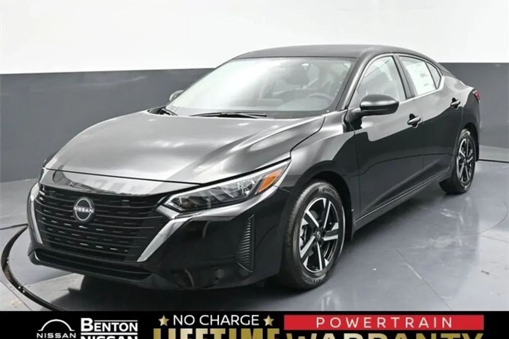 2025 Nissan Sentra SV photo 1