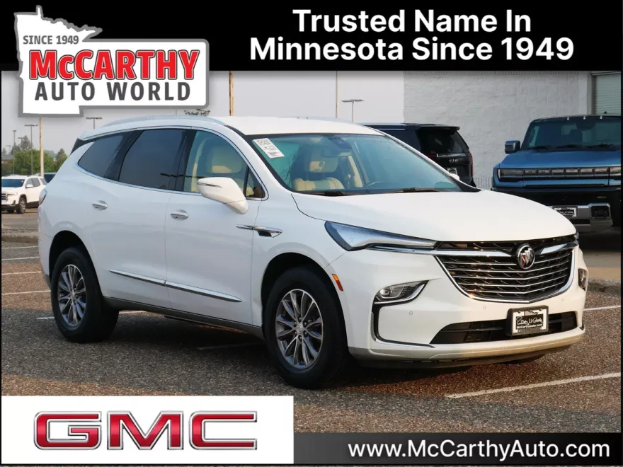 2022 Buick Enclave Essence photo 1