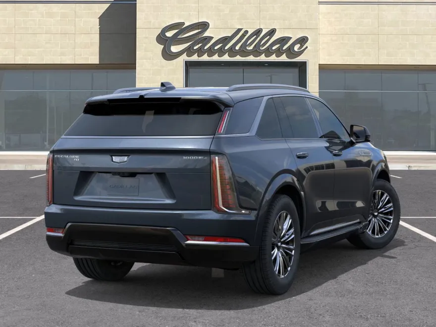 2026 Cadillac Escalade IQ Luxury photo 1
