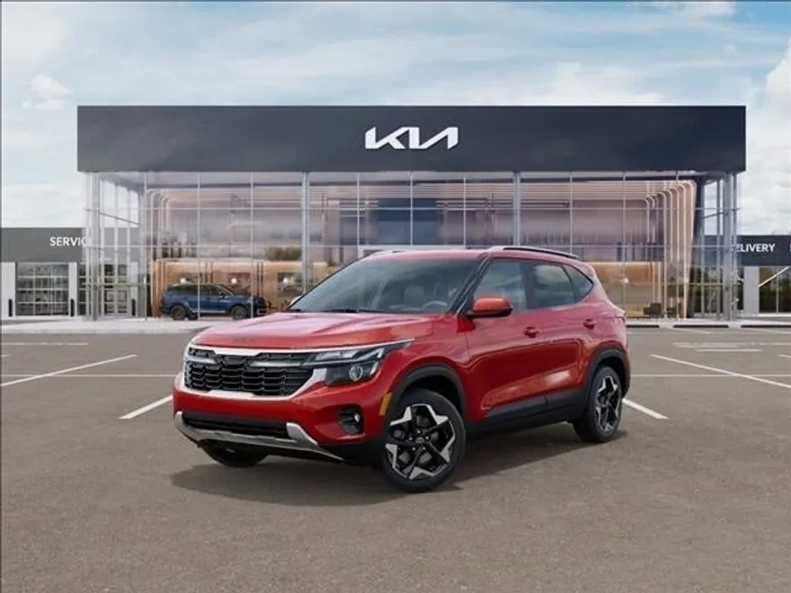 2025 Kia Seltos S photo 1