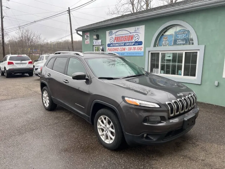 2014 Jeep Cherokee Latitude photo 1