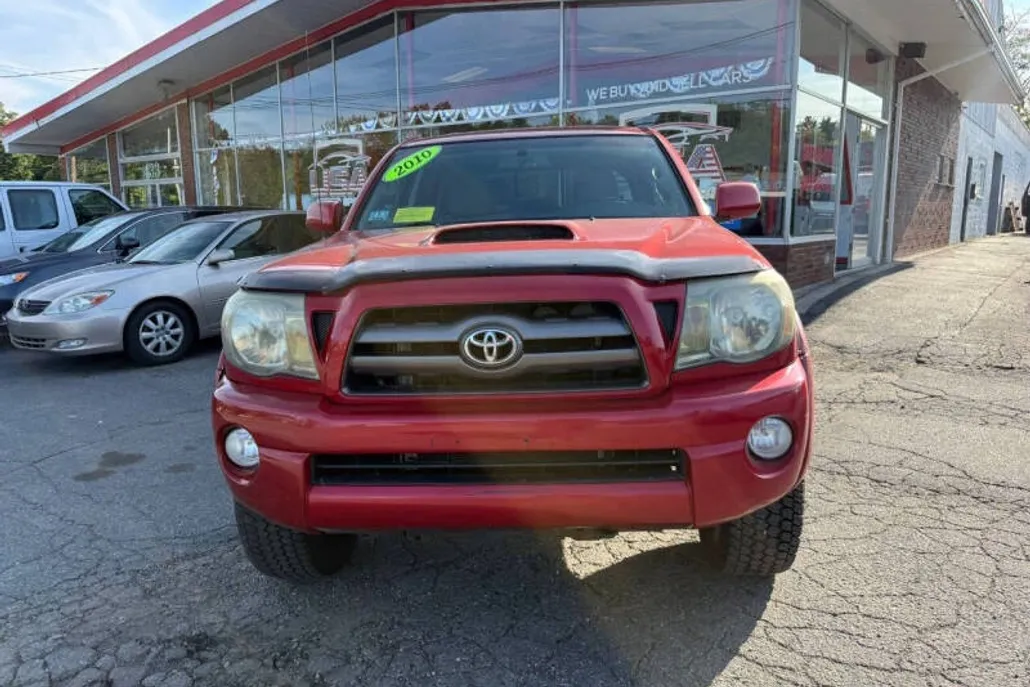 2010 Toyota Tacoma V6 photo 1