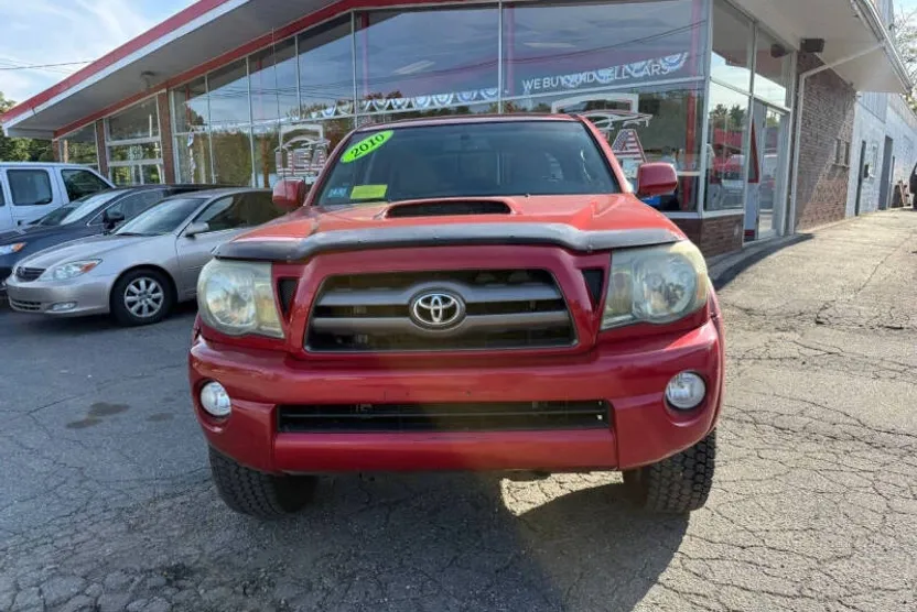 2010 Toyota Tacoma V6 photo 1