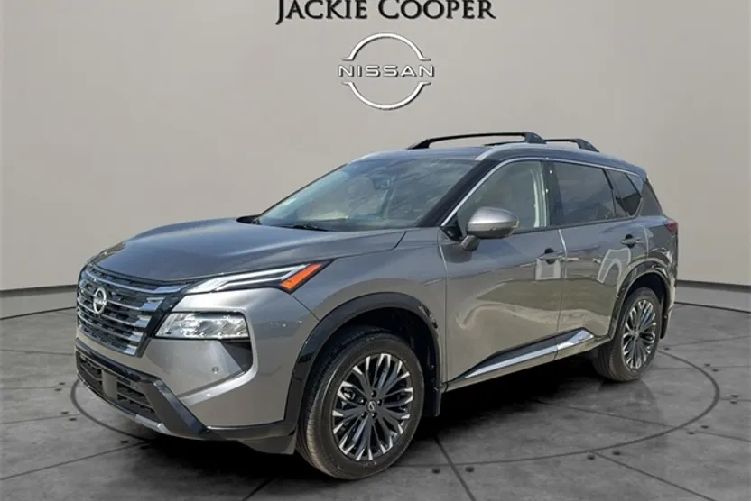 2026 Nissan Rogue Platinum photo 1
