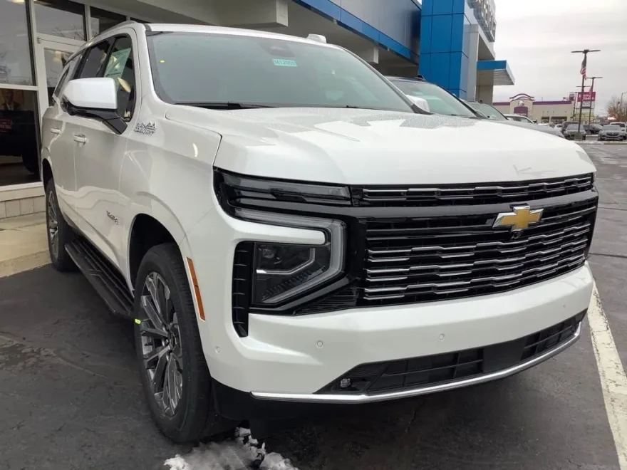 2025 Chevrolet Tahoe High Country photo 1