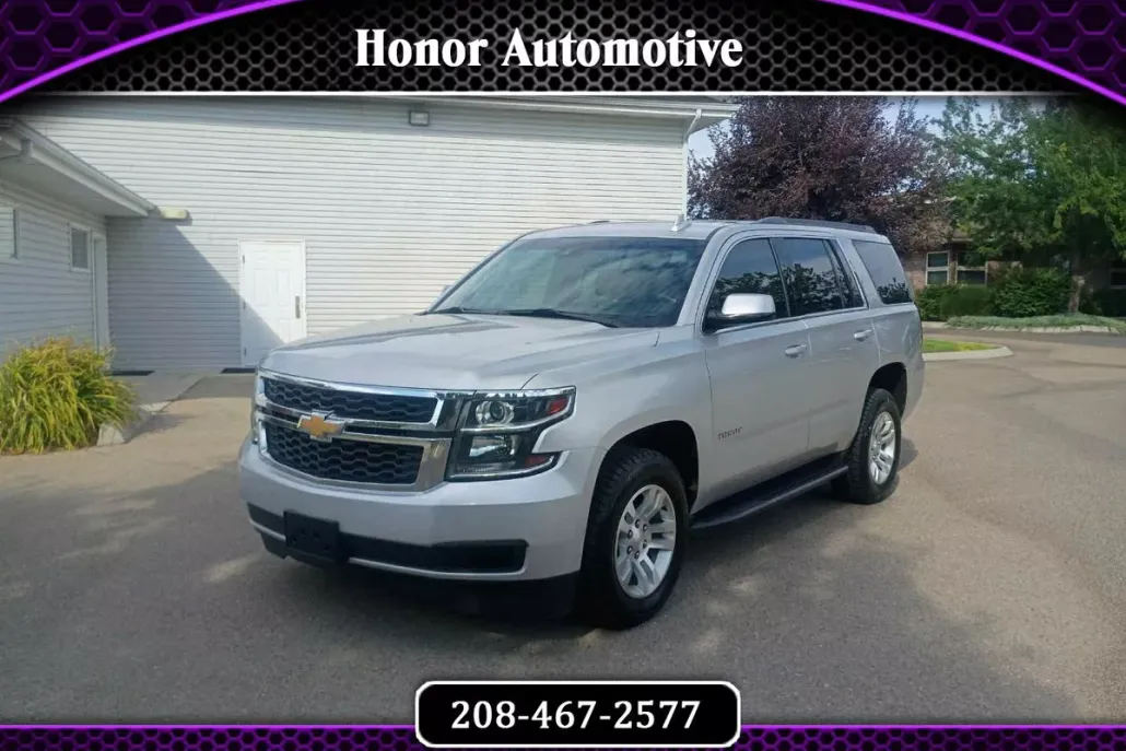 2019 Chevrolet Tahoe LT photo 1