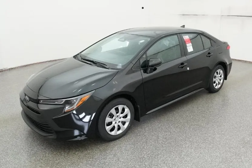 2026 Toyota Corolla LE photo 1