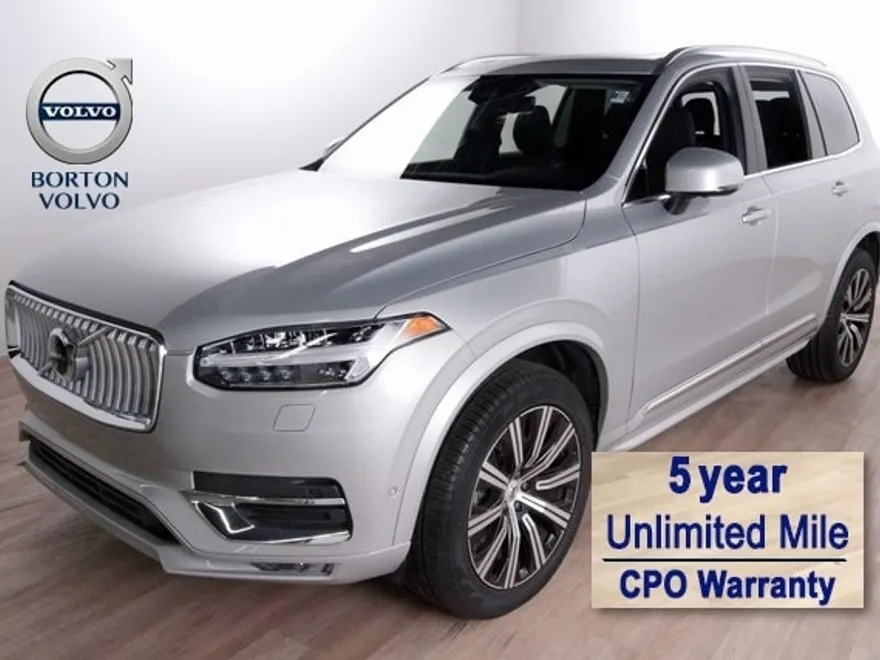 2025 Volvo XC90 Plus photo 1
