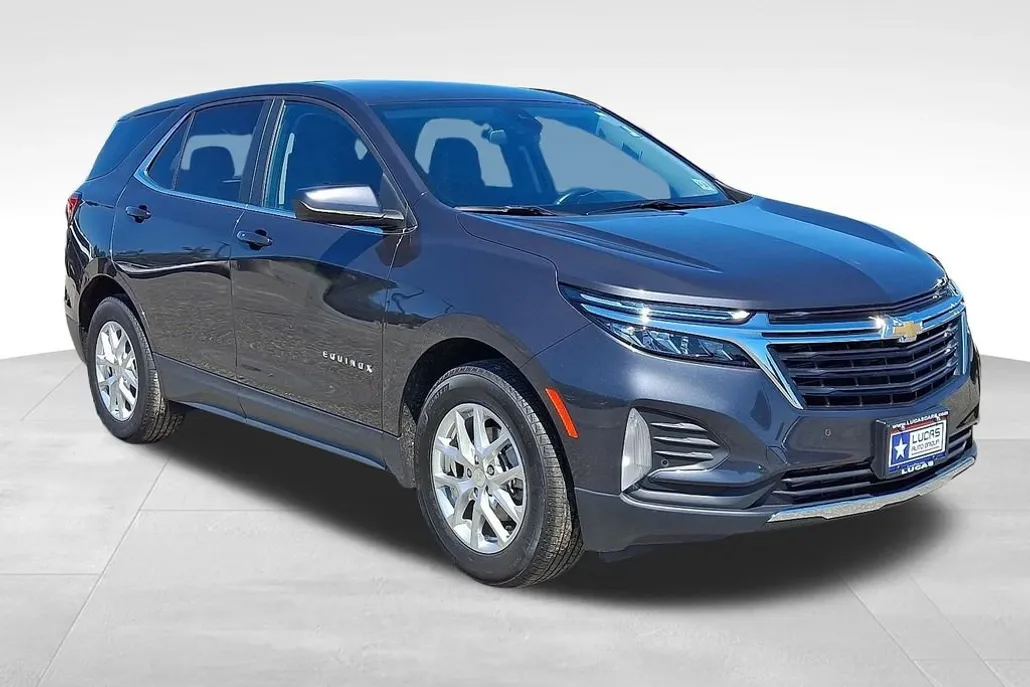 2022 Chevrolet Equinox LT photo 1