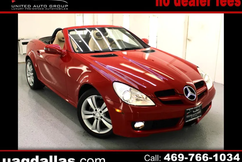 2010 Mercedes Benz SLK 300 photo 1