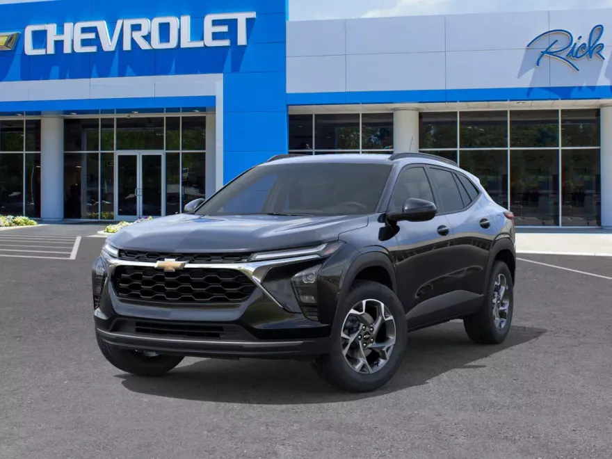 2026 Chevrolet Trax LT photo 1