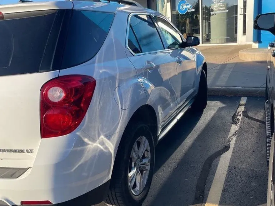 2015 Chevrolet Equinox LT photo 1