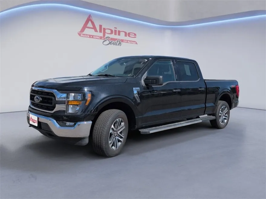 2023 Ford F-150 XL photo 1