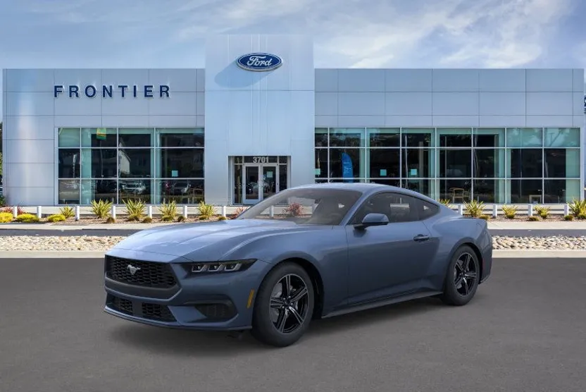 2025 Ford Mustang EcoBoost photo 1