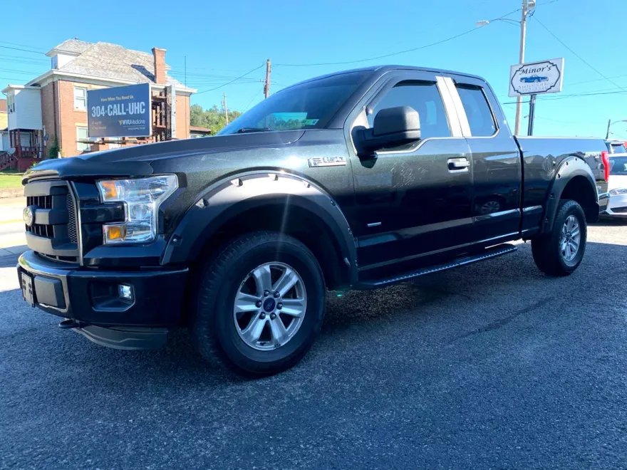 2015 Ford F-150 XL photo 1