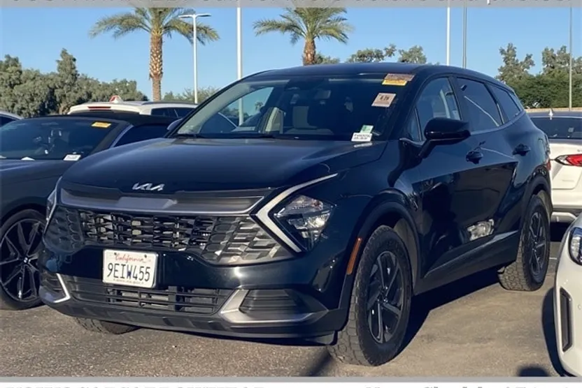 2023 Kia Sportage Hybrid LX photo 1
