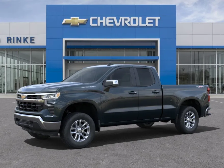 2025 Chevrolet Silverado 1500 LT photo 1