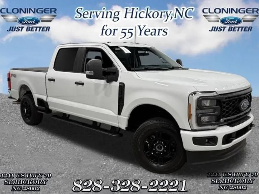 2023 Ford F-250 photo 1