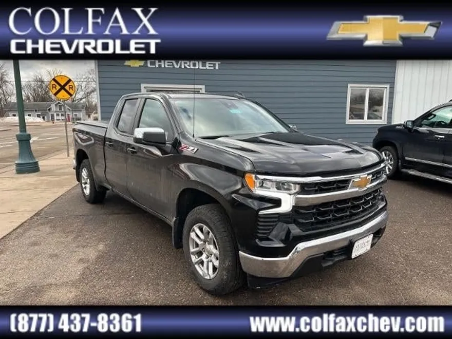 2025 Chevrolet Silverado 1500 LT photo 1